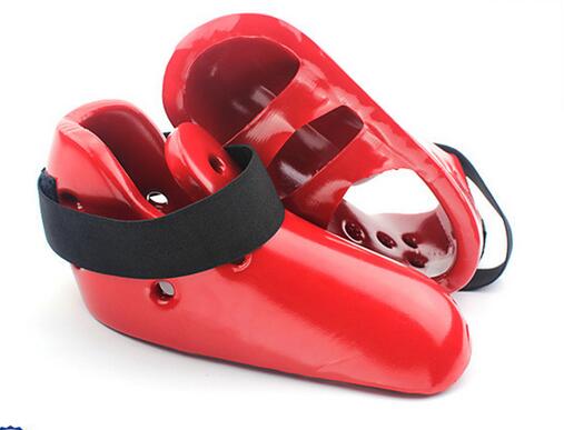 Dipped foot protector